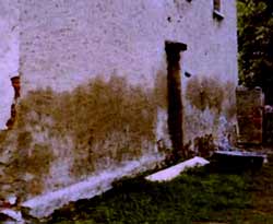 Feuchte salzbelastet Wand